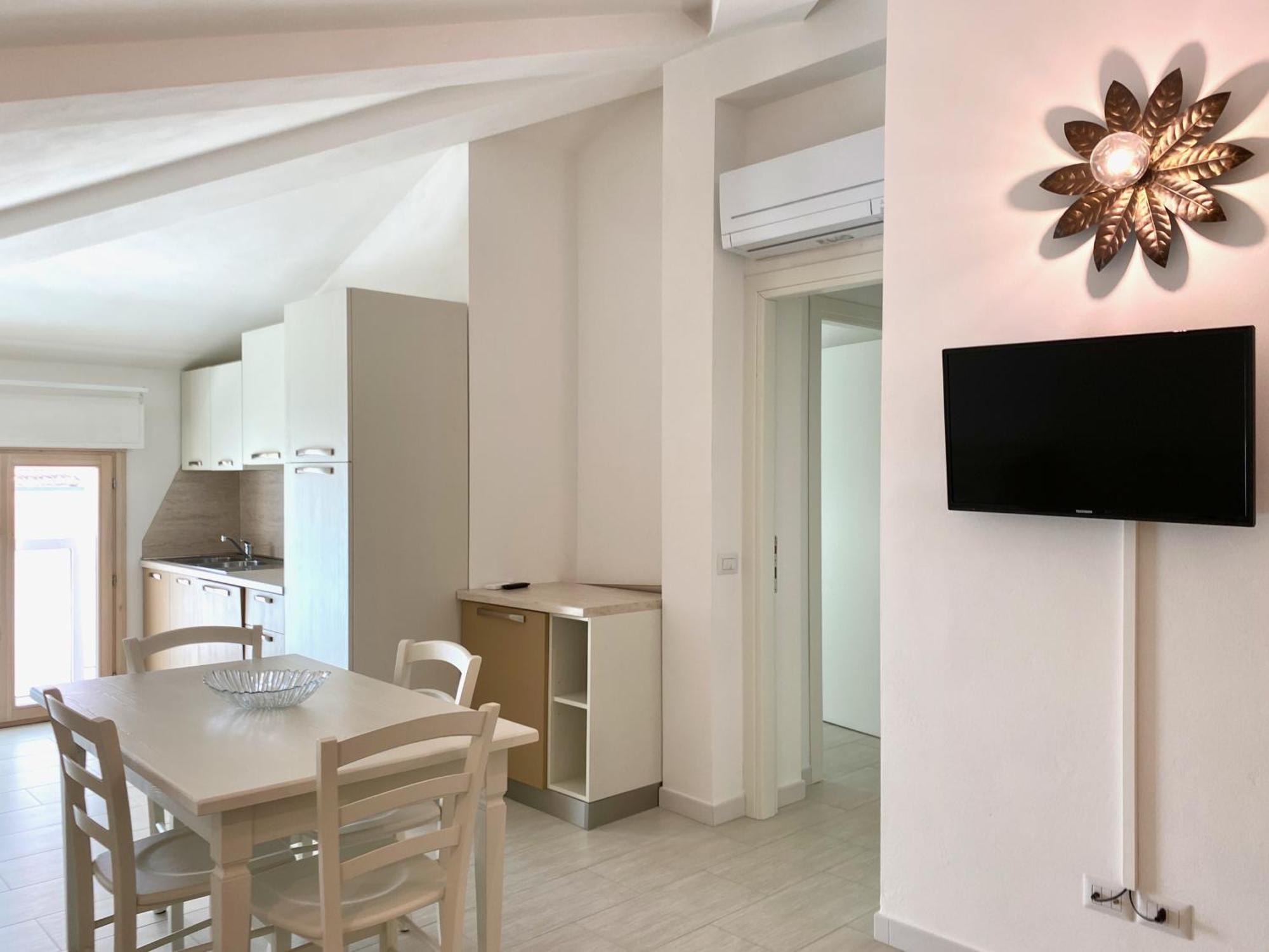 Il Castelluccio Apartment Сан Винченцо Екстериор снимка