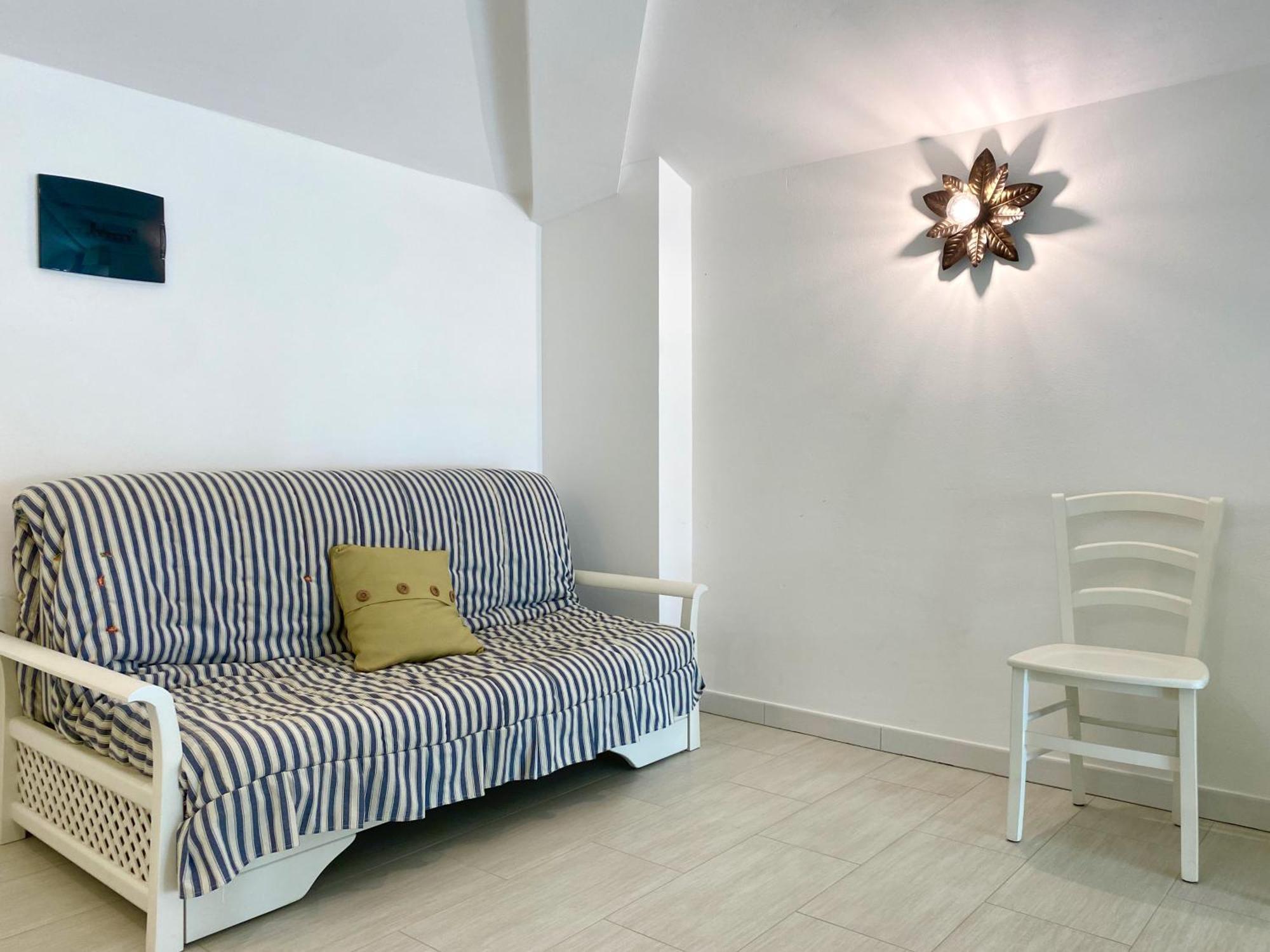 Il Castelluccio Apartment Сан Винченцо Стая снимка
